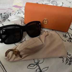 Sunglasses Tory Burch TY 7167 U 170987 Black